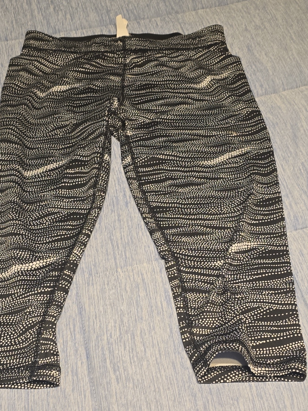Puma Black & White Patterned Athletic Capris